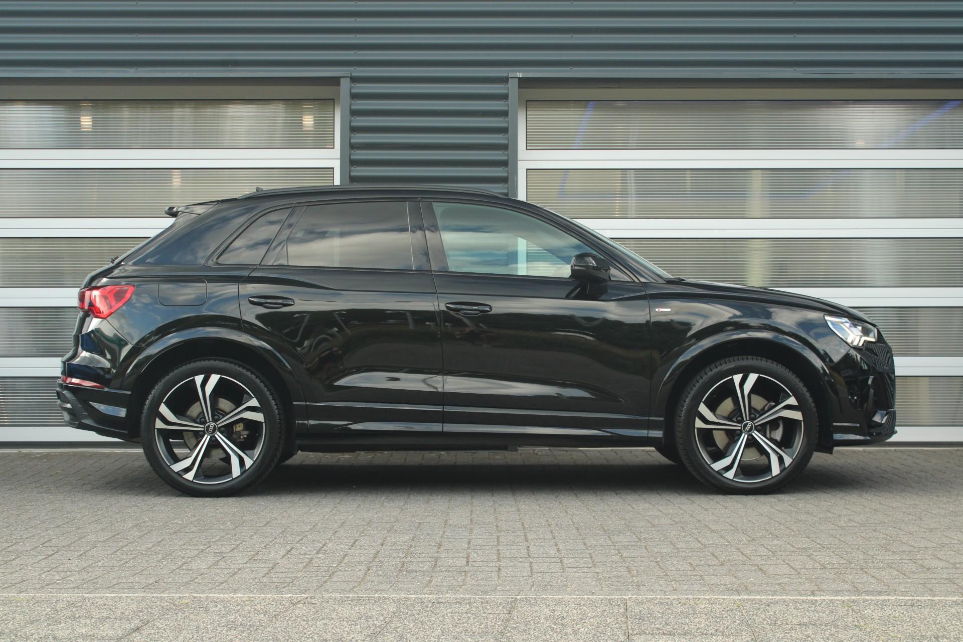 Audi Q3 45 TFSIe 245pk S Edition - Afbeelding 3