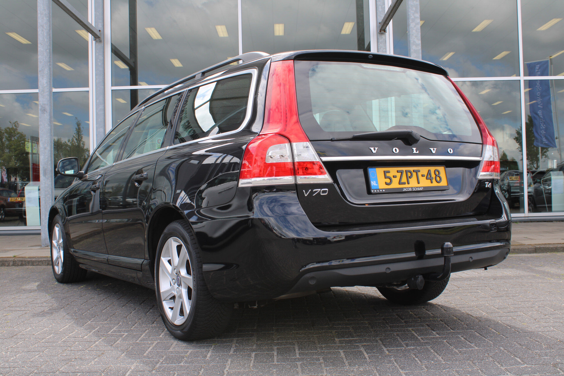 Volvo V70 T4 180PK Automaat Nordic+ - Afbeelding 3