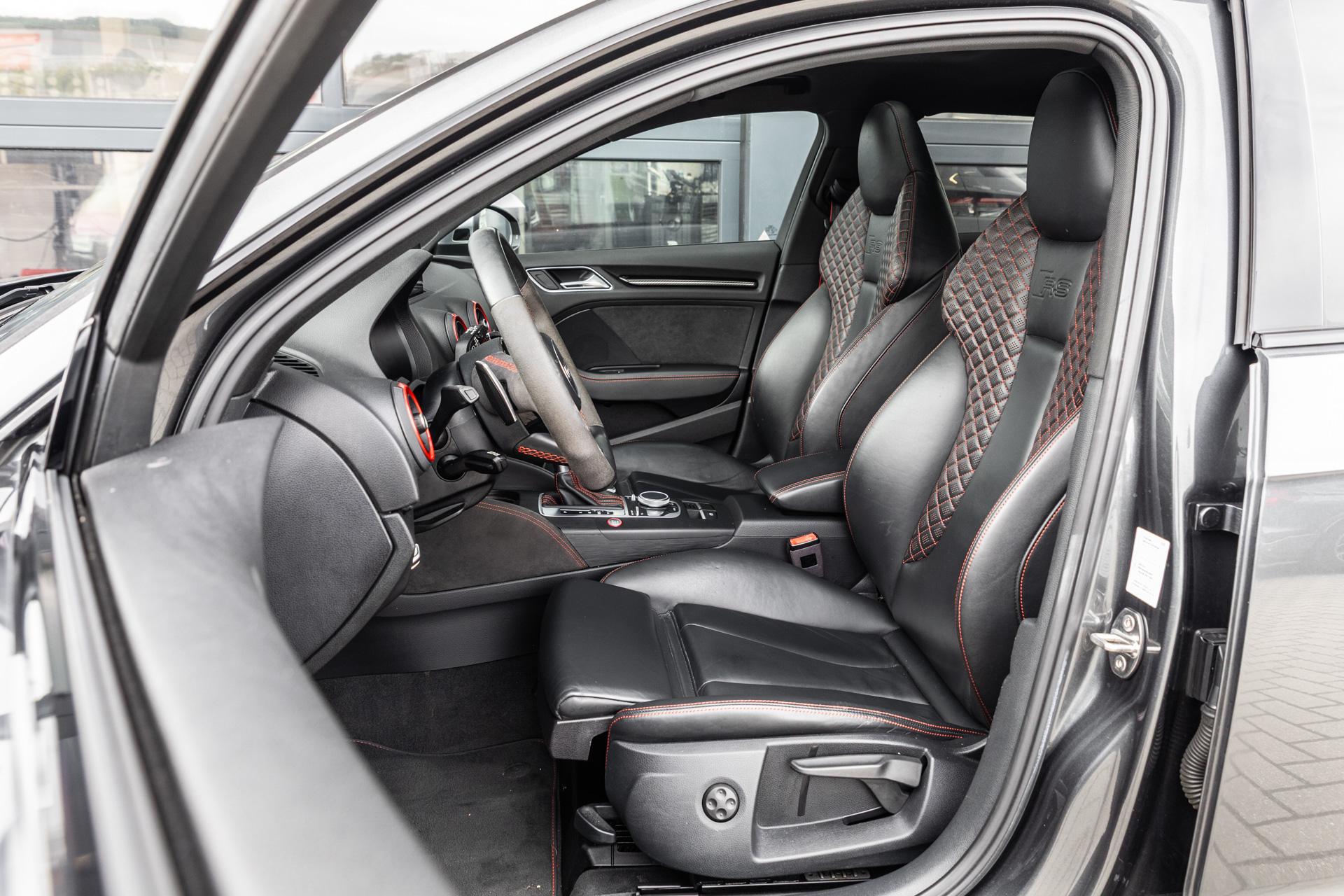 Audi RS 3 Sportback 2.5 TFSI 400pk quattro - Afbeelding 4