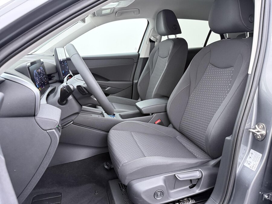 Volkswagen T-Roc Limited Edition 1.5 eTSI 85 kW / 116 PK