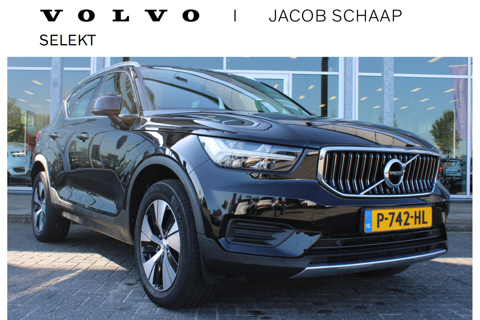 Volvo XC40 T4 211PK Automaat Recharge Inscription Expression