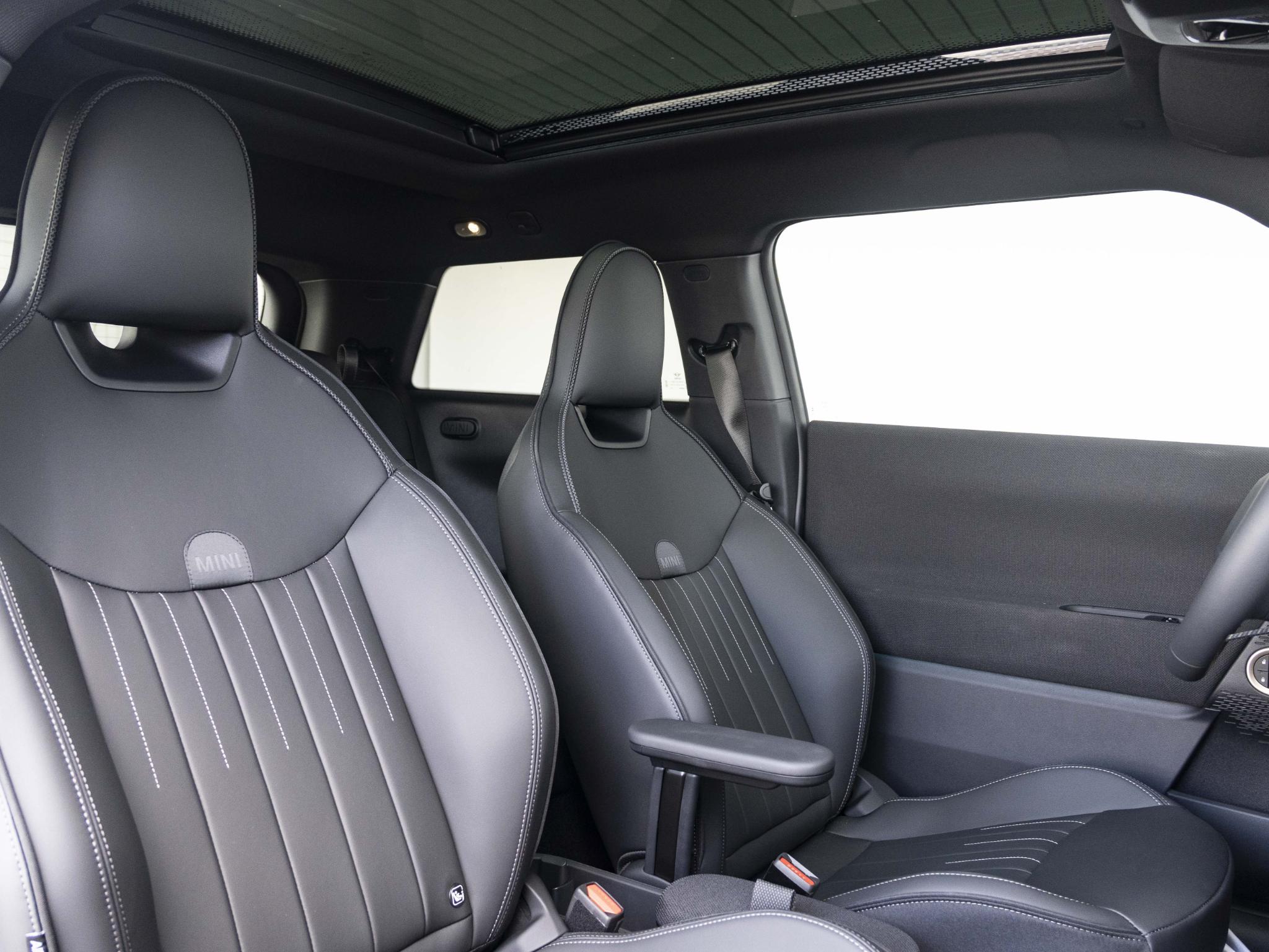 MINI 3-Deurs Cooper E - Afbeelding 4