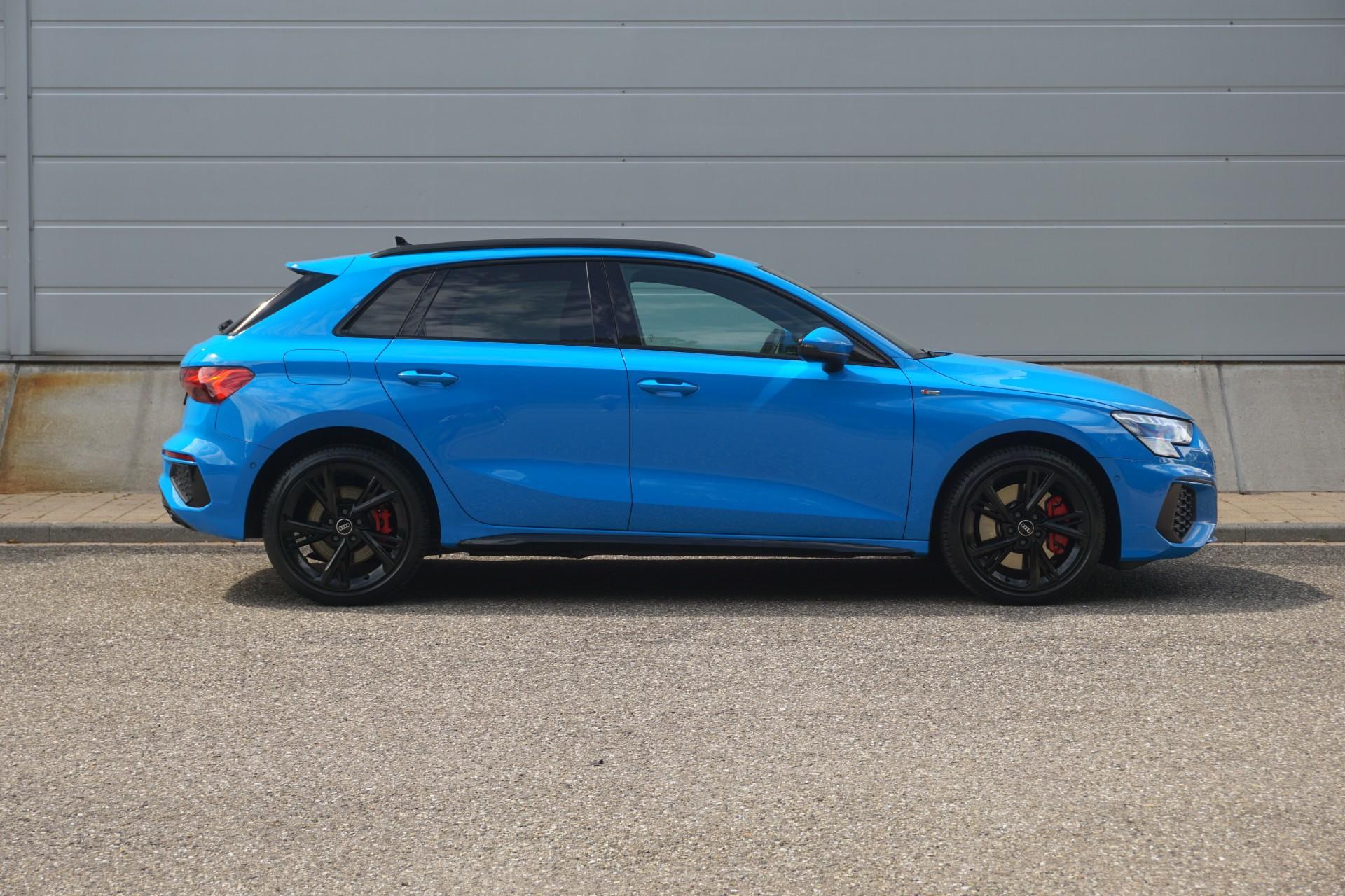 Audi A3 Sportback 45 TFSIe 245pk PHEV S Edition Competition - Afbeelding 3