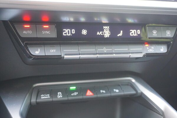electronic climate controle electronic climate controle