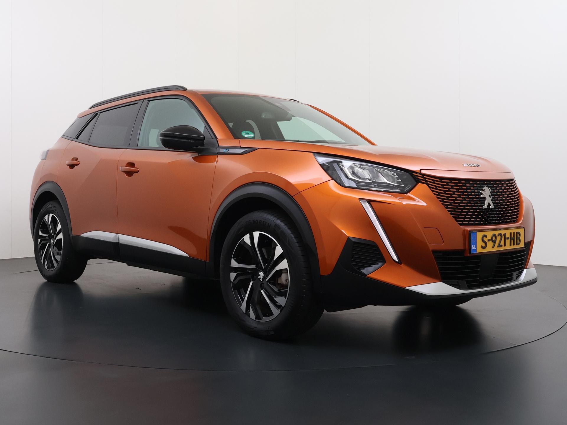 Peugeot e-2008 SUV Allure Pack 50 kWh 136pk - Afbeelding 2