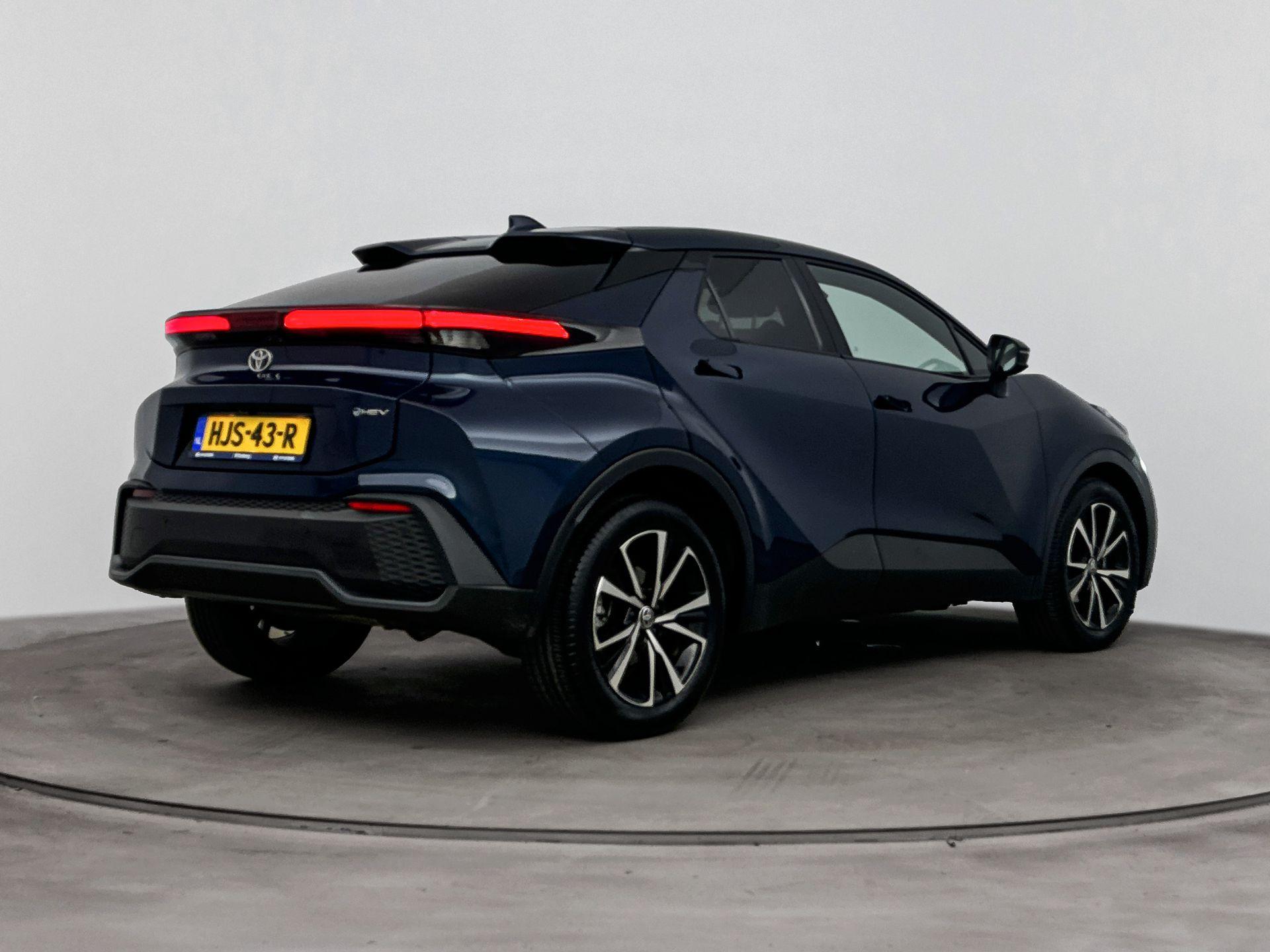 Toyota C-HR 1.8 Hybrid 140 Dynamic - Afbeelding 2