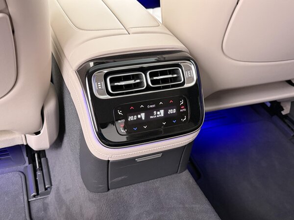 Automatische airconditioning THERMOTRONIC achter