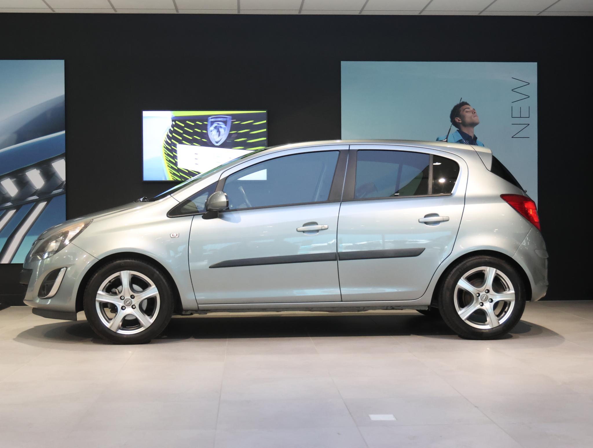 Opel Corsa BlitZ 100 pk - Afbeelding 2