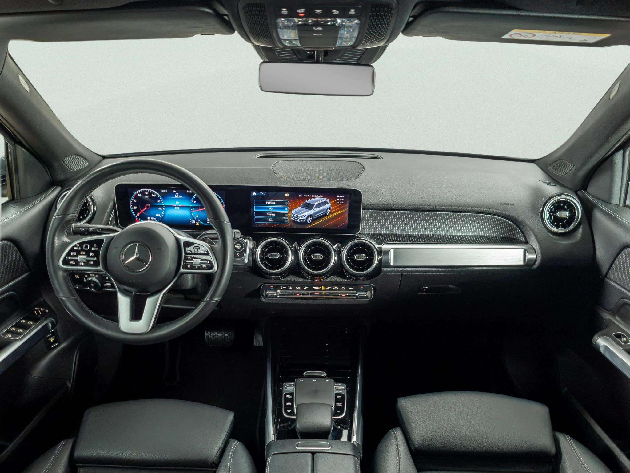 Mercedes-Benz GLB 200 Business Solution AMG - Afbeelding 3