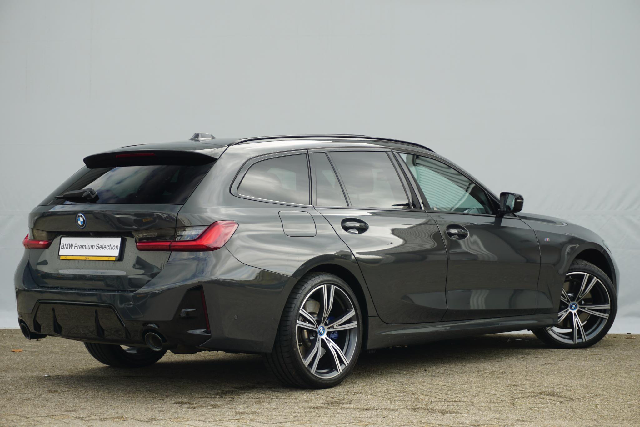 BMW 3 Serie Touring 320e - Afbeelding 2