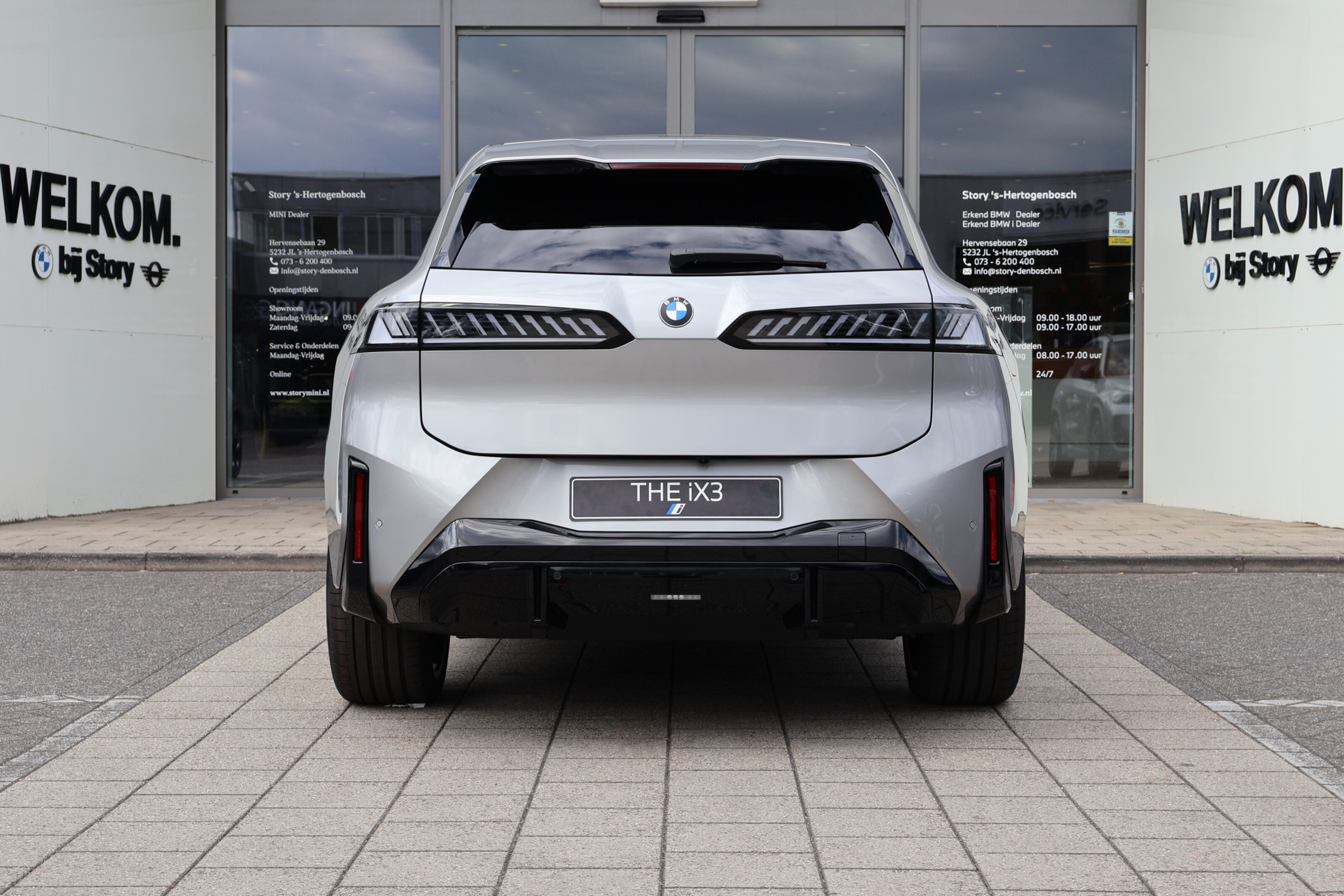 BMW iX3 6