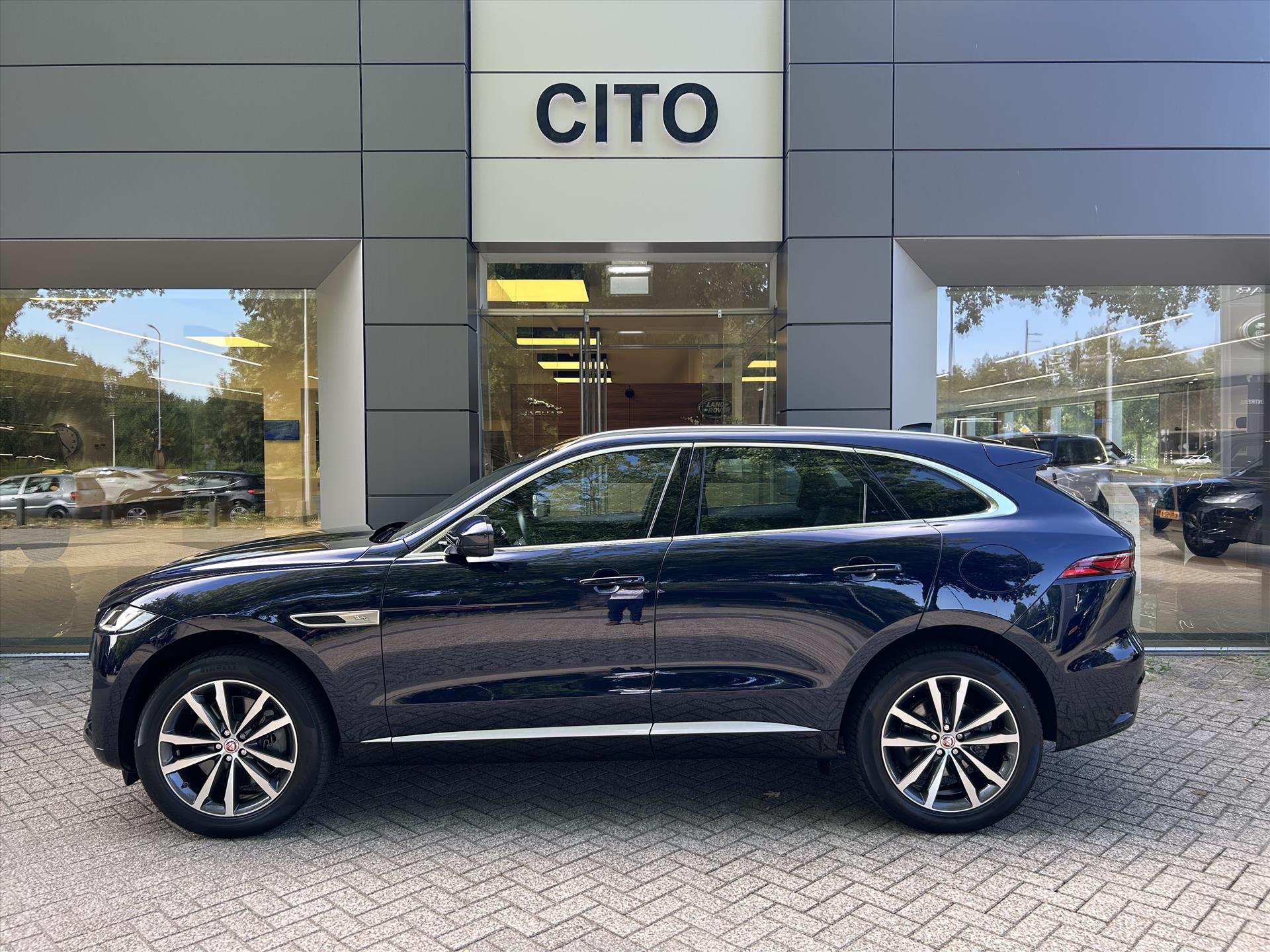 Jaguar F-PACE P400e PHEV AWD AUT S Edition - Afbeelding 2