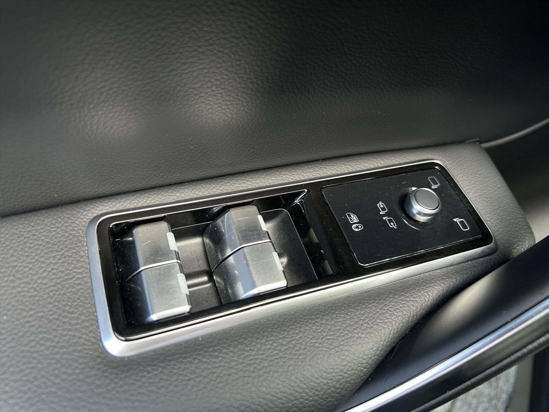 Jaguar F-PACE - foto 10