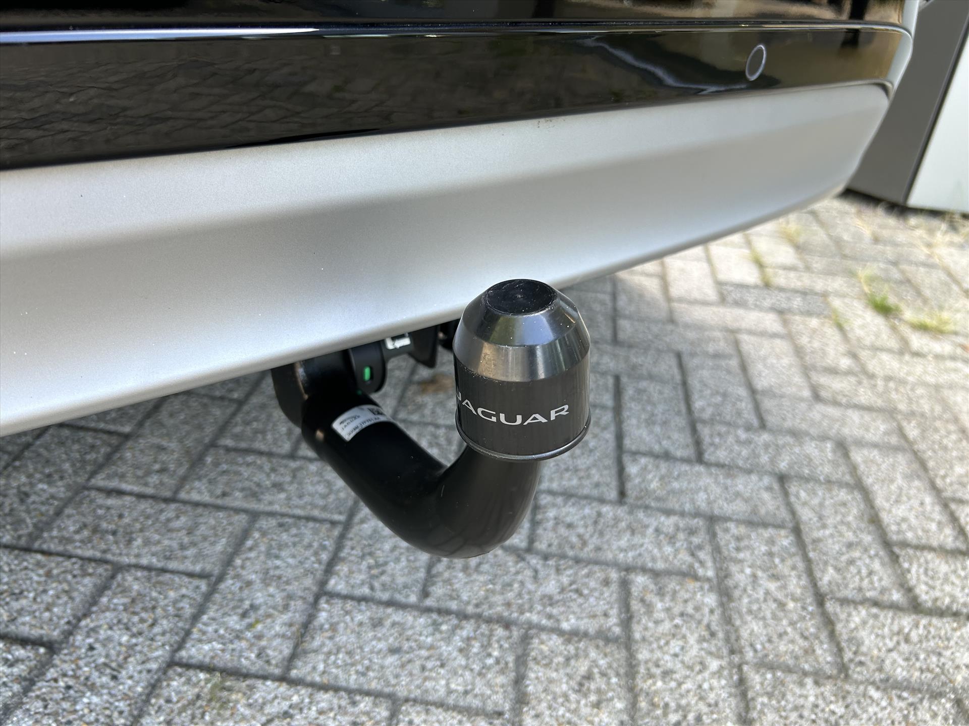 Jaguar F-PACE - foto 35