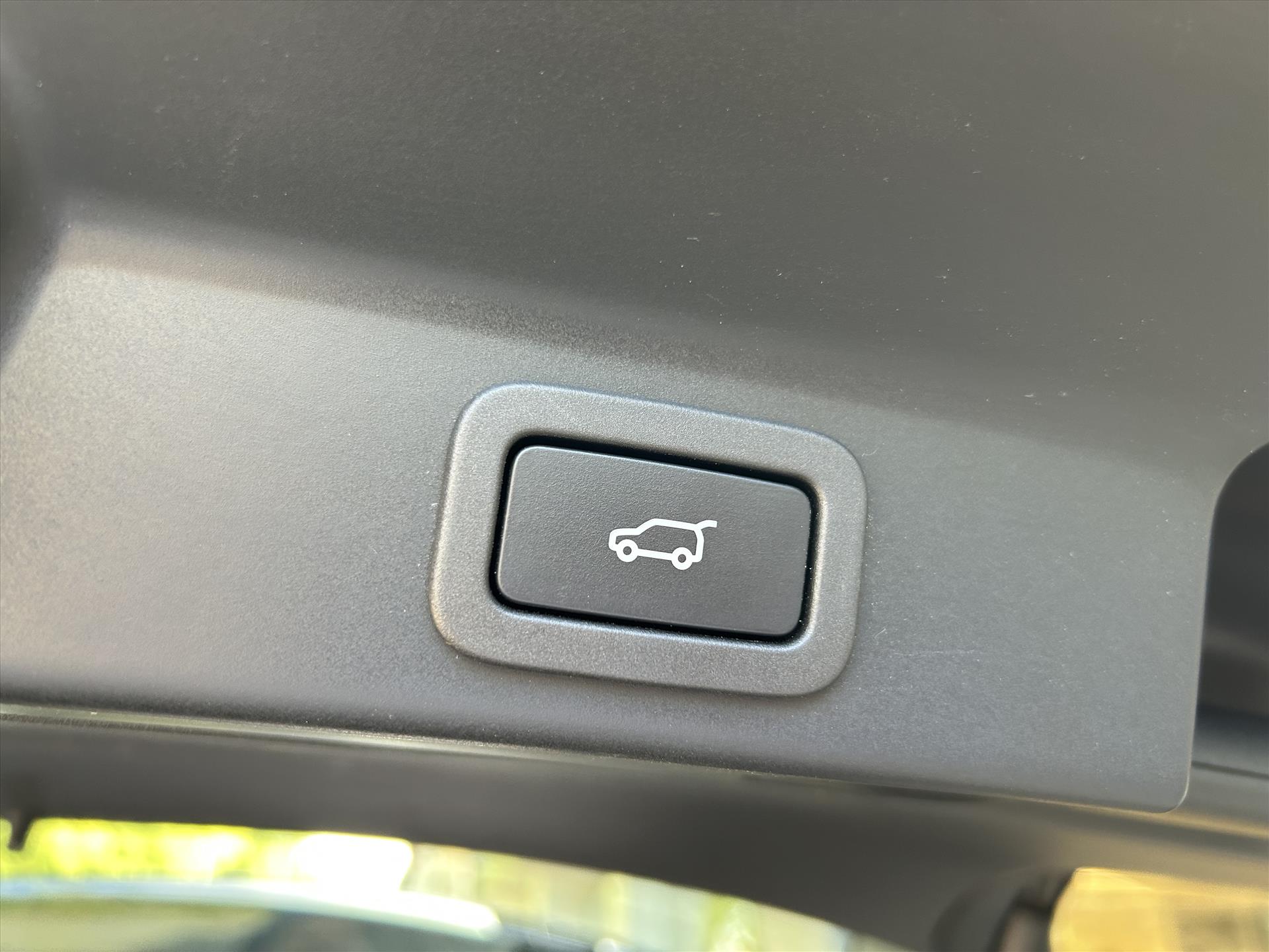 Jaguar F-PACE - foto 37