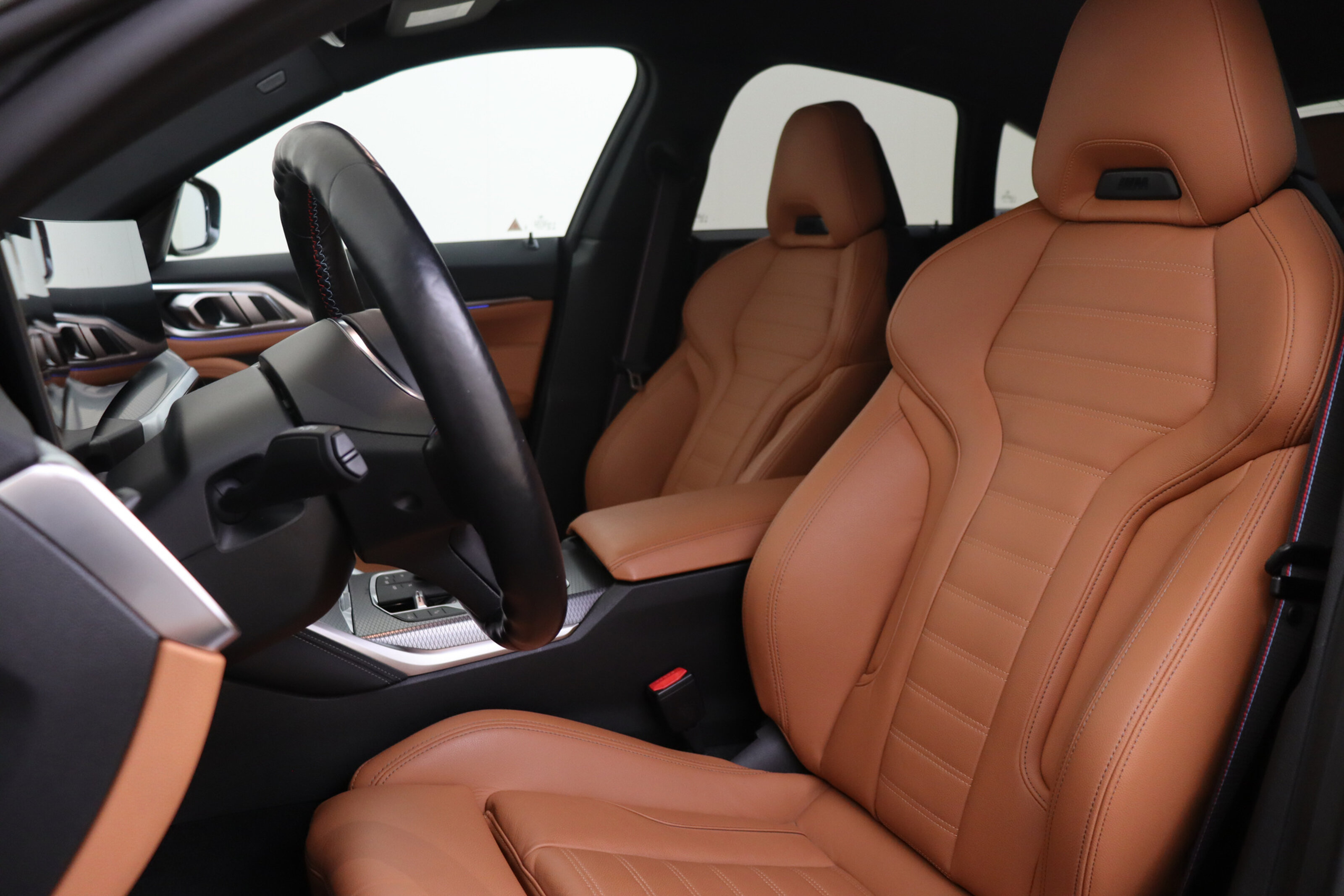 BMW i4 8