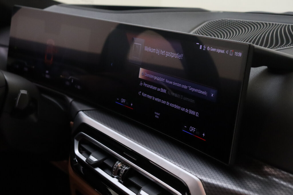BMW i4 19