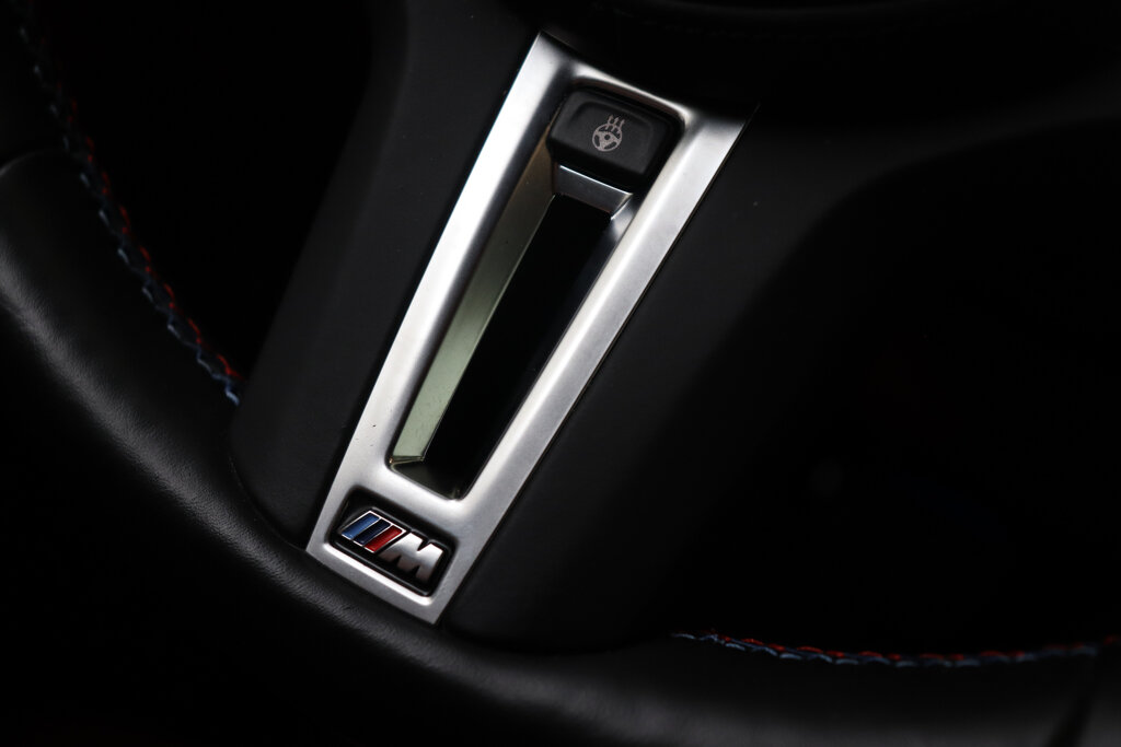 BMW i4 30