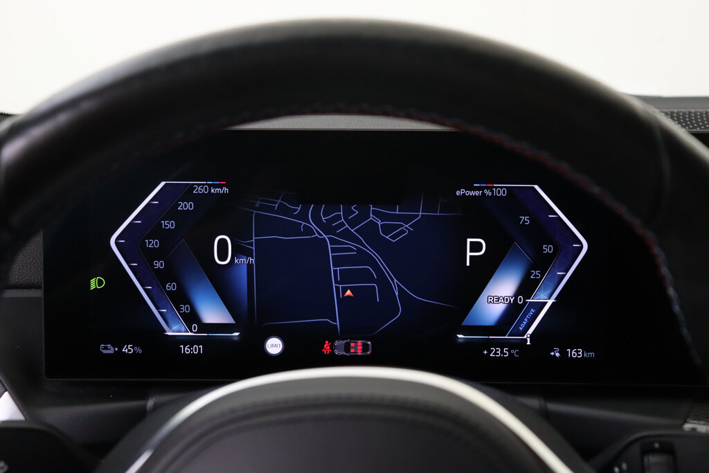 BMW i4 40