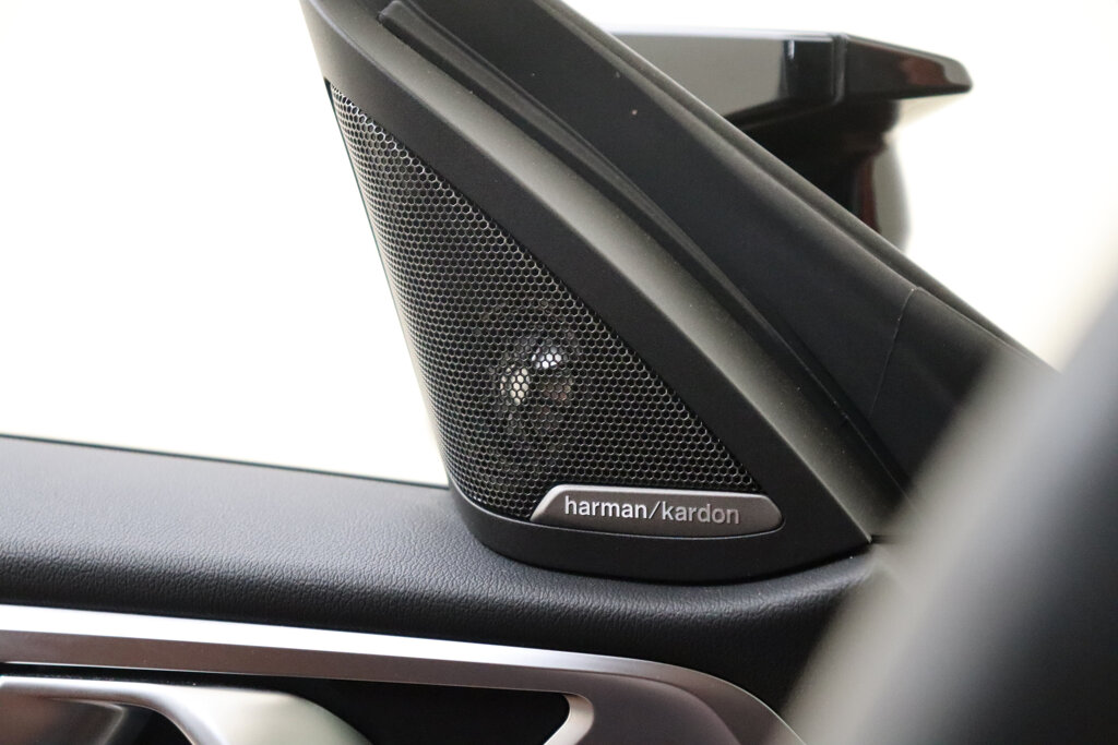 BMW i4 47