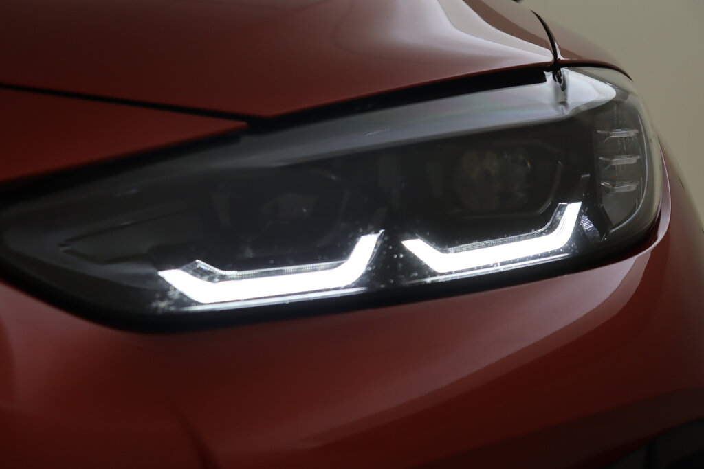 BMW i4 66