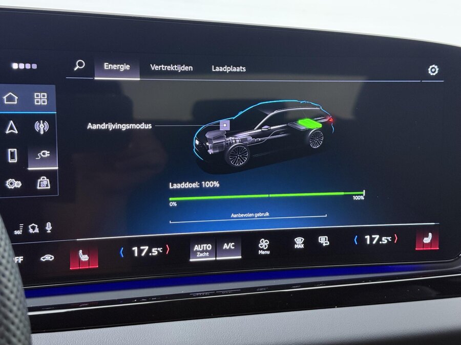 Audi A5 Avant 2.0 e-hybrid Quattro S-line 367 PK