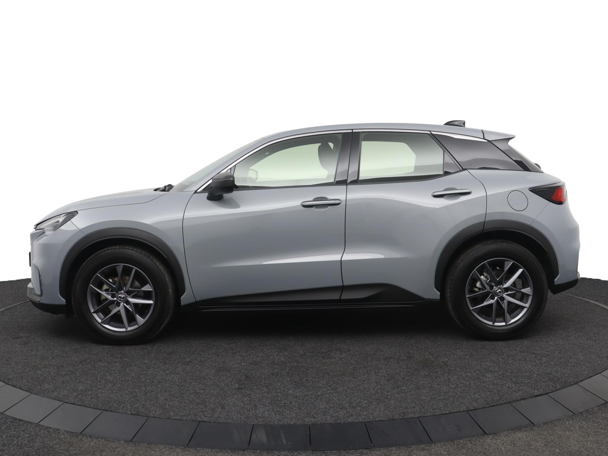Lexus LBX 1.5 2WD - Afbeelding 3