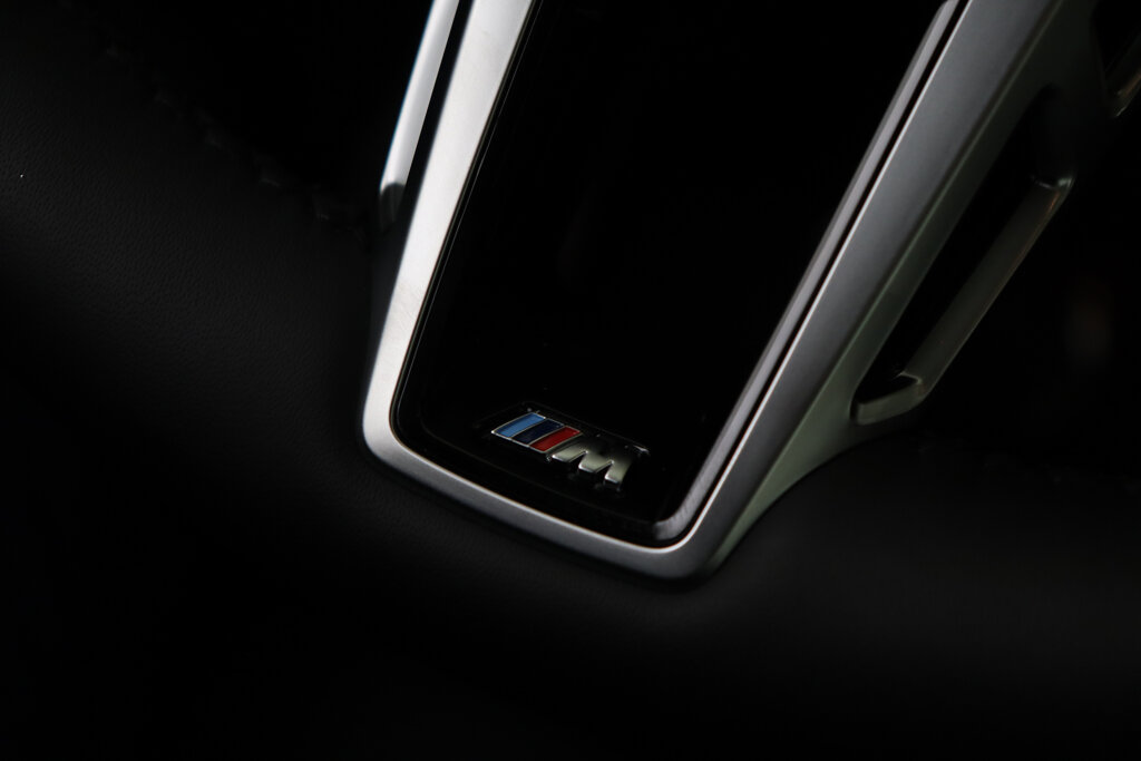 BMW iX1 27