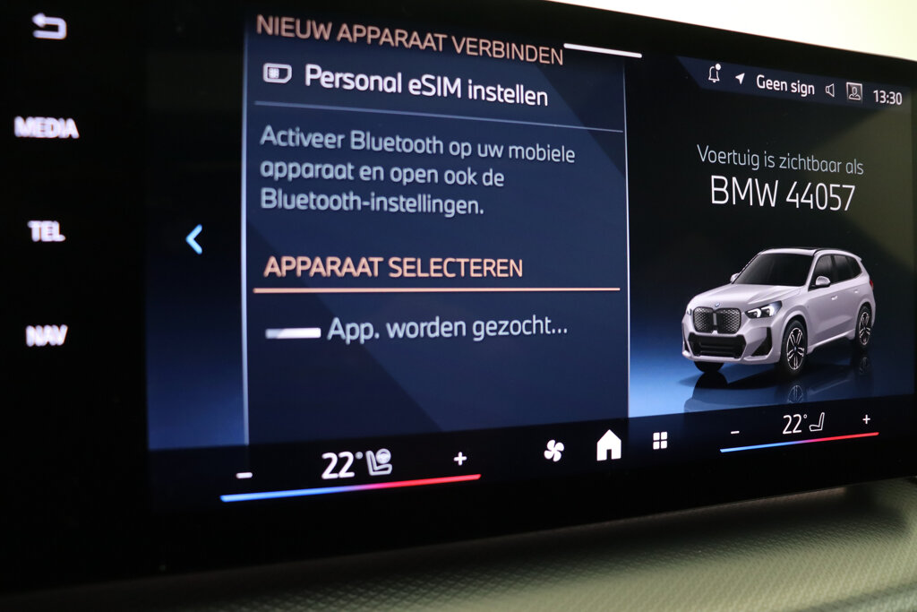 BMW iX1 39