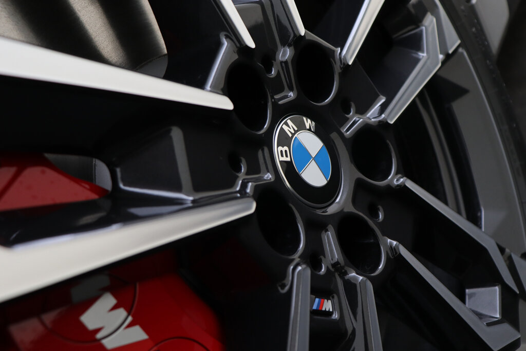 BMW iX1 55