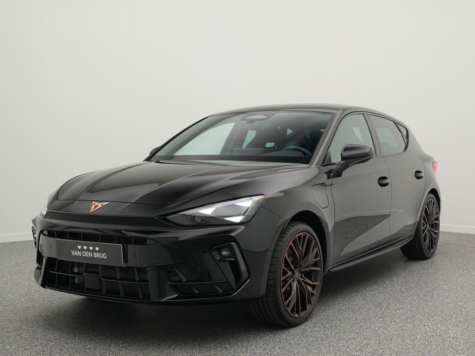CUPRA Leon 1.5 TSI e-Hybrid VZ Performance 272 PK