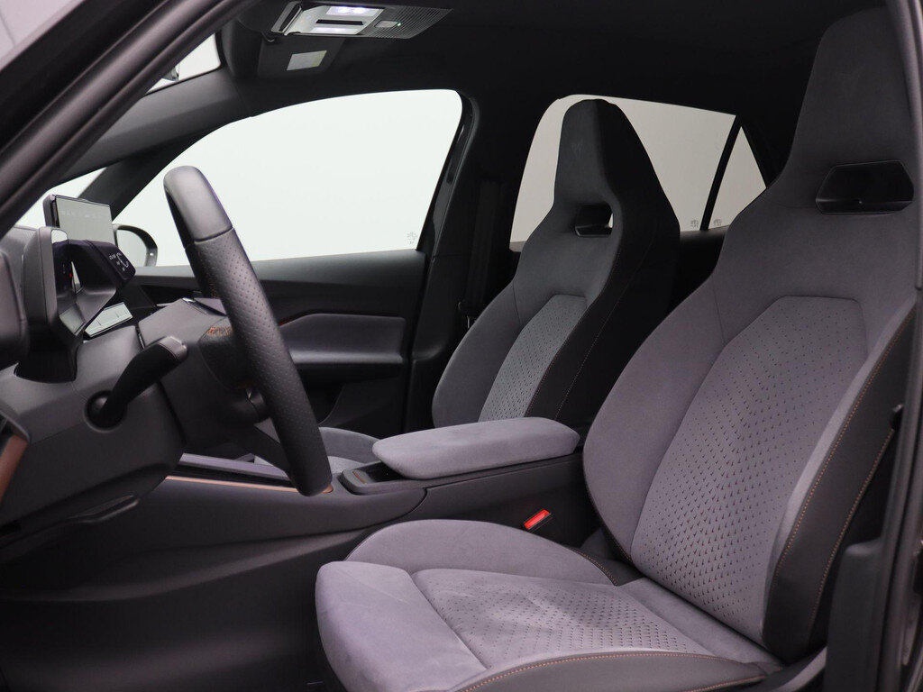 CUPRA Born Performance 62 kWh 231PK Panoramadak, Warmtepomp, Beats Audio, Elektrisch verstelbare stoelen, Keyless, 19" LM Velgen, Stoel-Stuurverwarming, 360gr. Camera - Bild 5