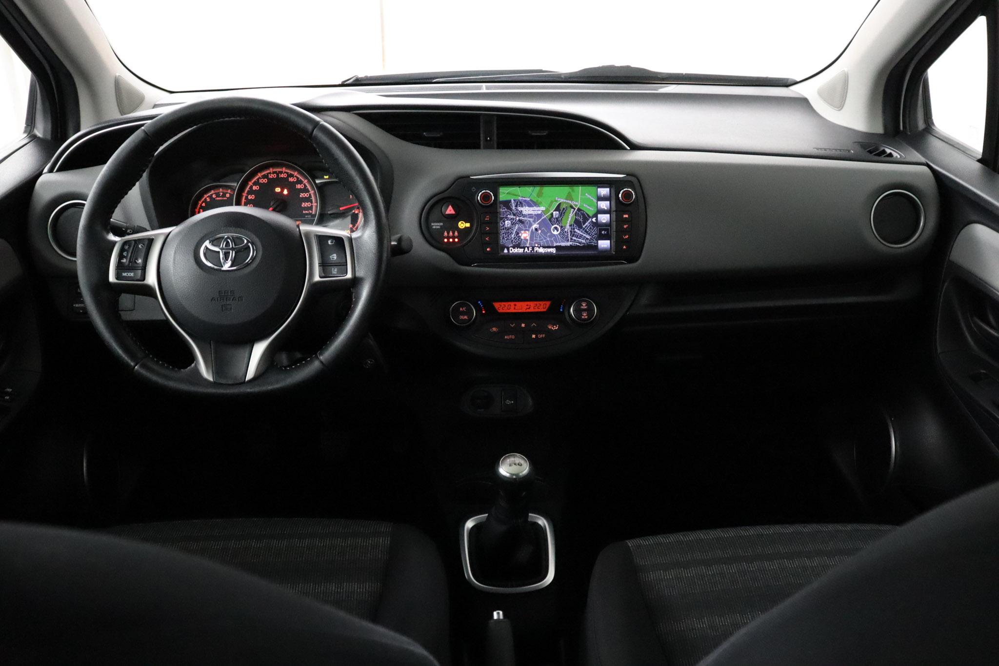 Toyota Yaris 1.0 VVT-i Trend - Afbeelding 4