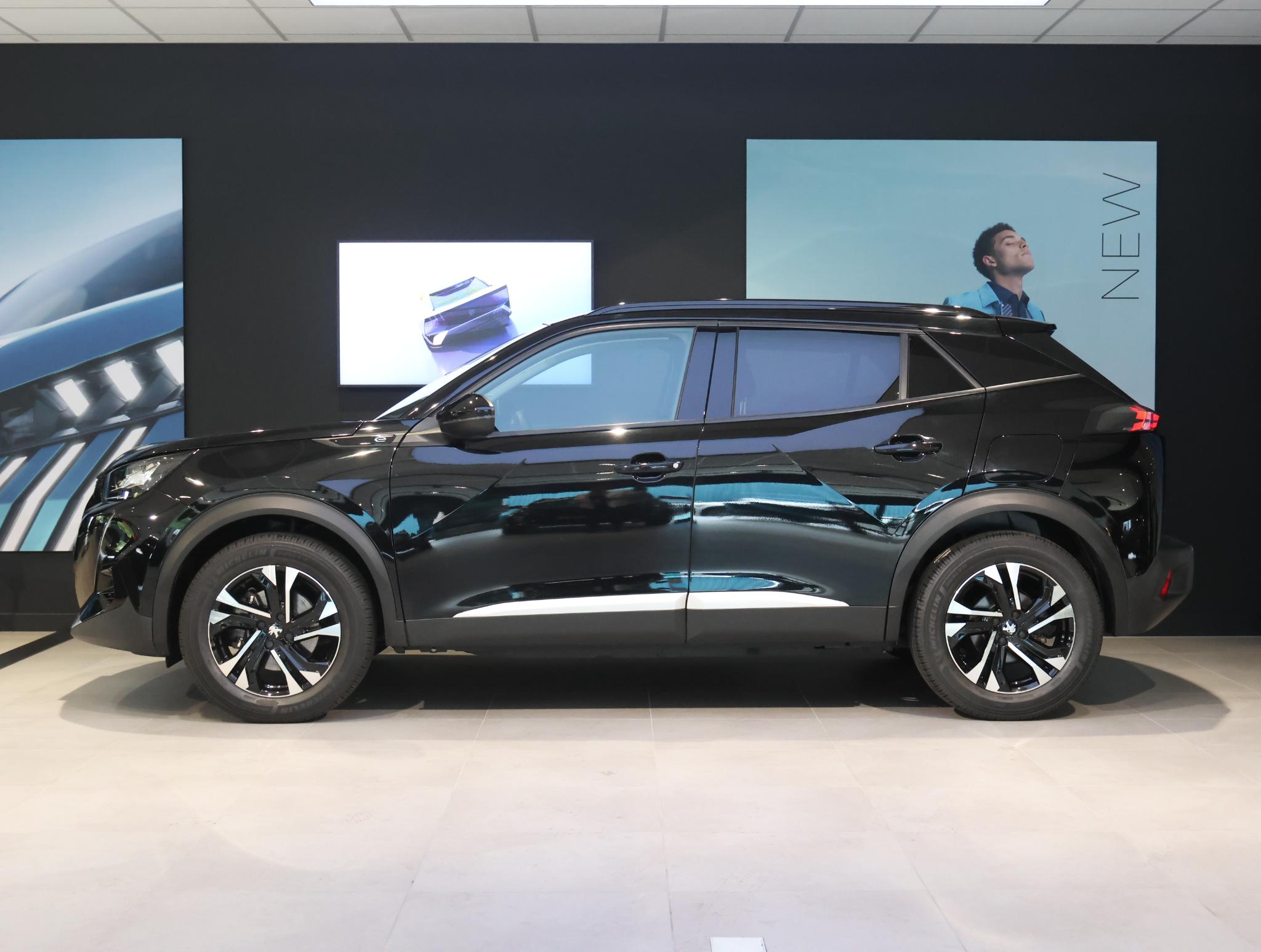 Peugeot e-2008 EV Allure Pack 50 kWh - Afbeelding 2