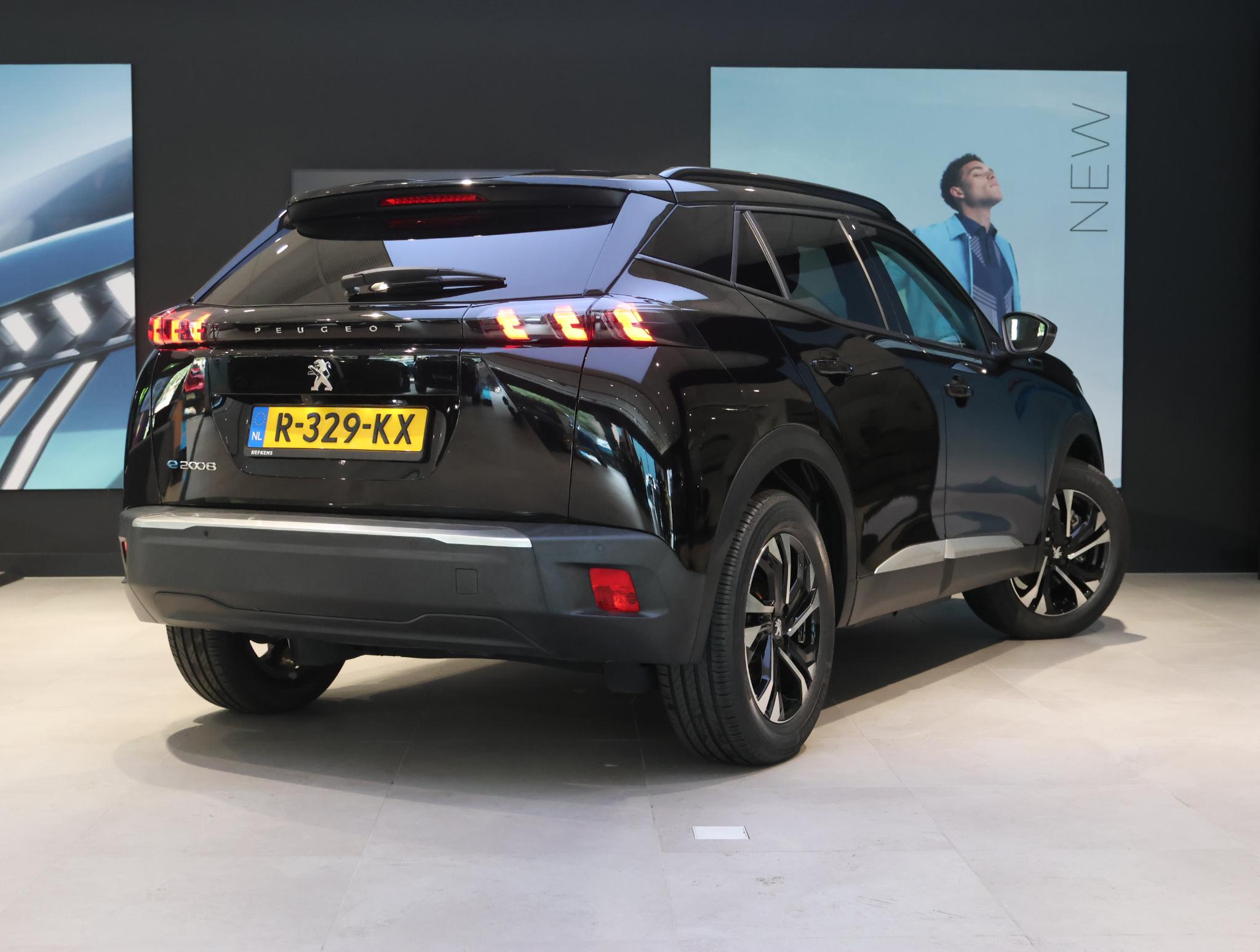 Peugeot e-2008 EV Allure Pack 50 kWh - Afbeelding 3