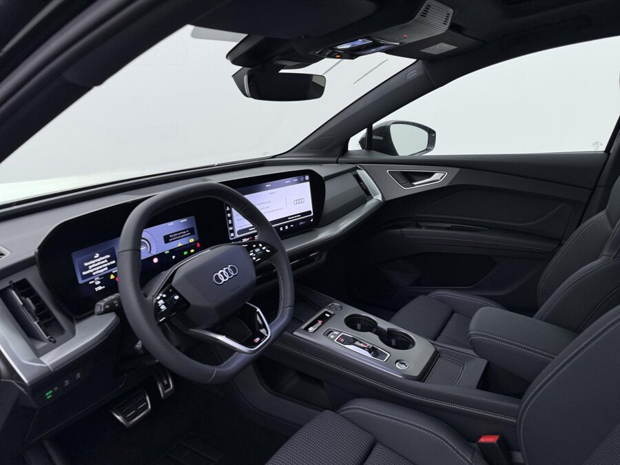 Audi Q4 e-tron S edition 45 82 kWh 210 kW / 286 PK