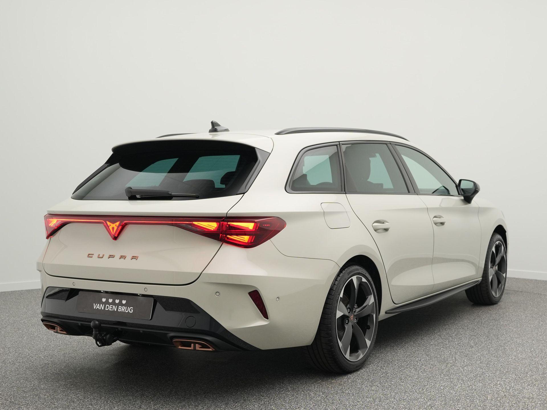 CUPRA Leon Sportstourer 1.5 TSI e-Hybrid Business 204 PK - Afbeelding 3