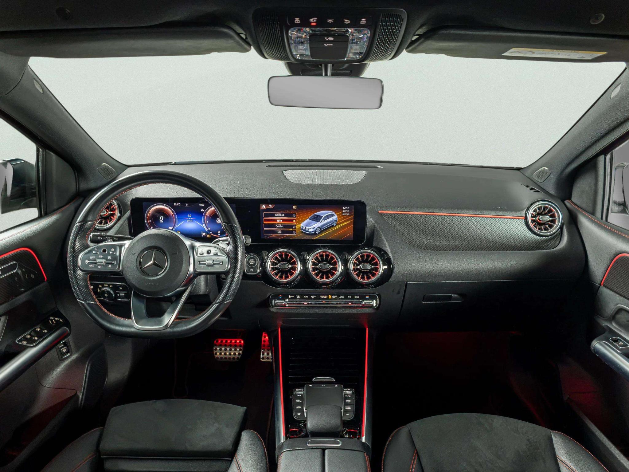 Mercedes-Benz B-Klasse 180 AMG Line - Afbeelding 3