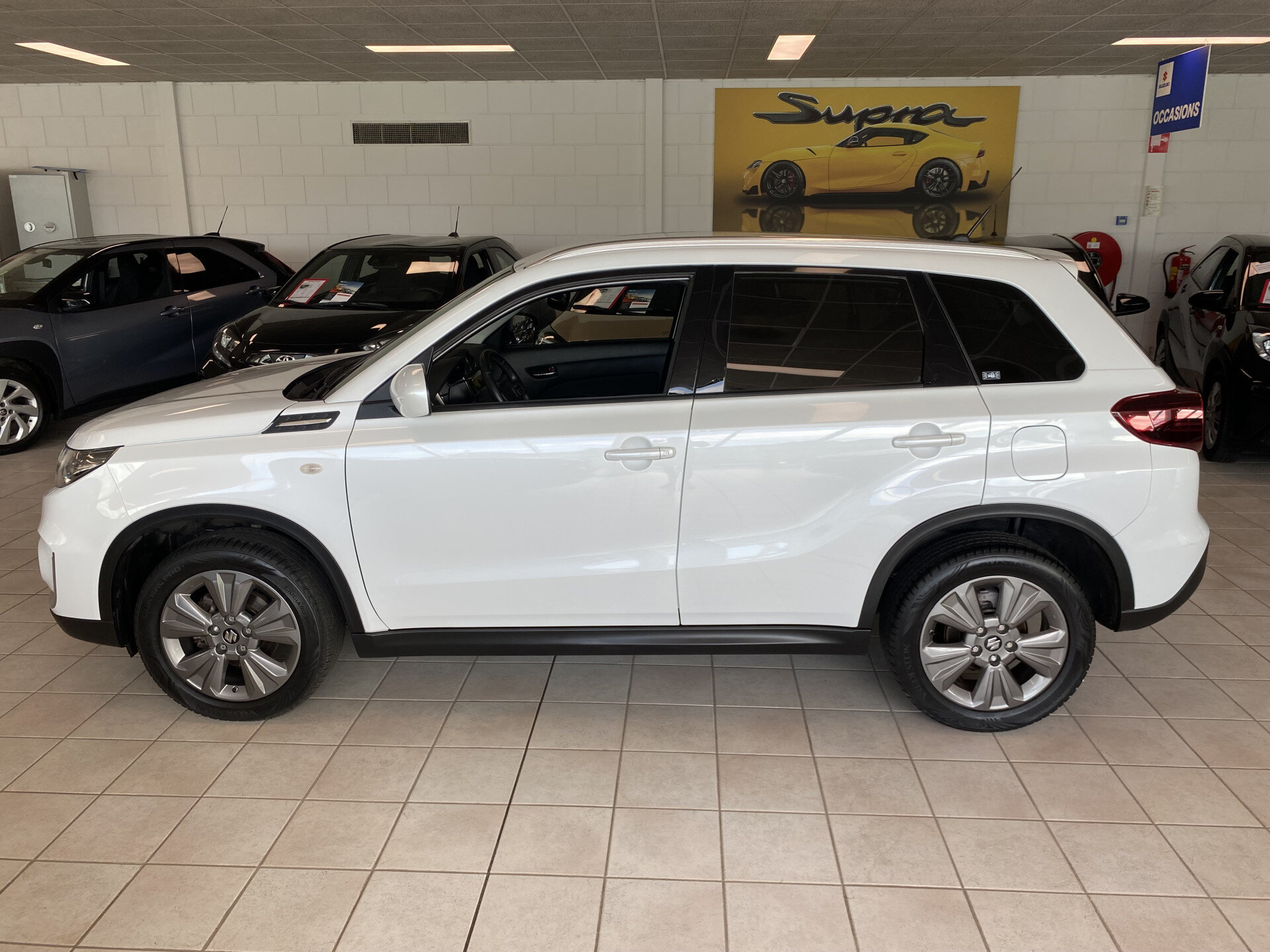 Suzuki Vitara 1.4 Boosterjet Select Smart Hybrid - Afbeelding 2