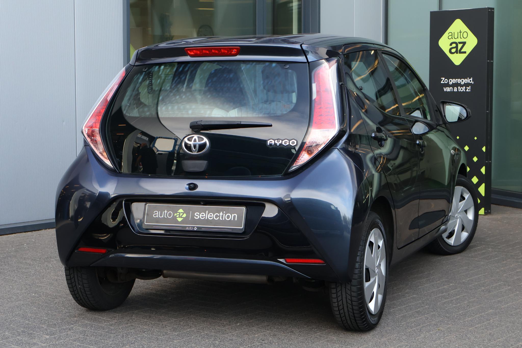 Toyota Aygo 1.0 VVT-i x-play - Afbeelding 2