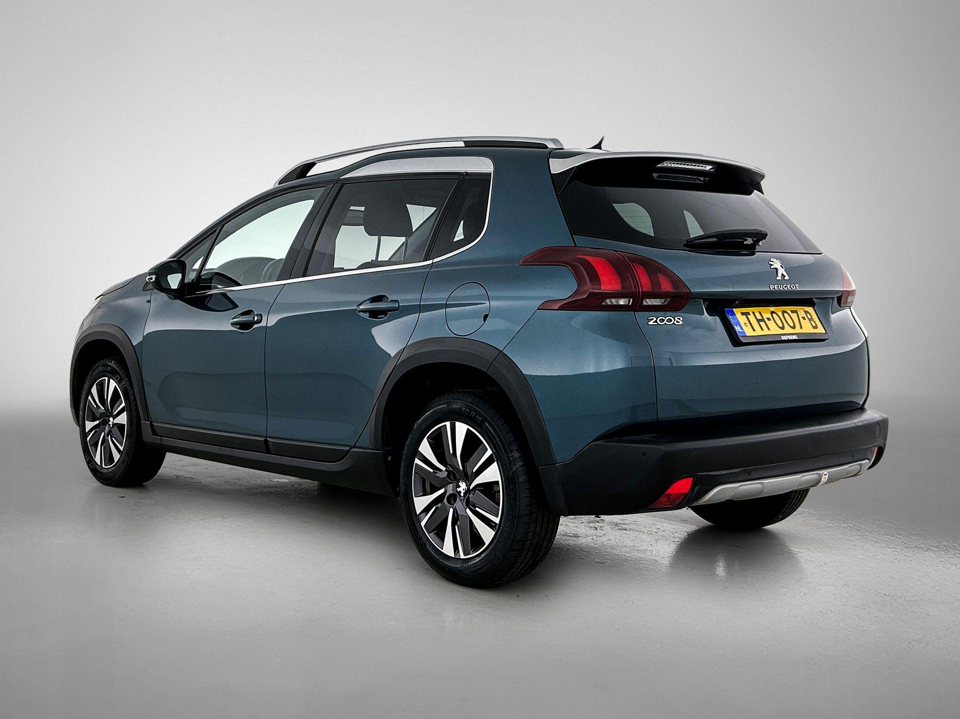 Peugeot 2008 SUV Allure 110pk - Afbeelding 3