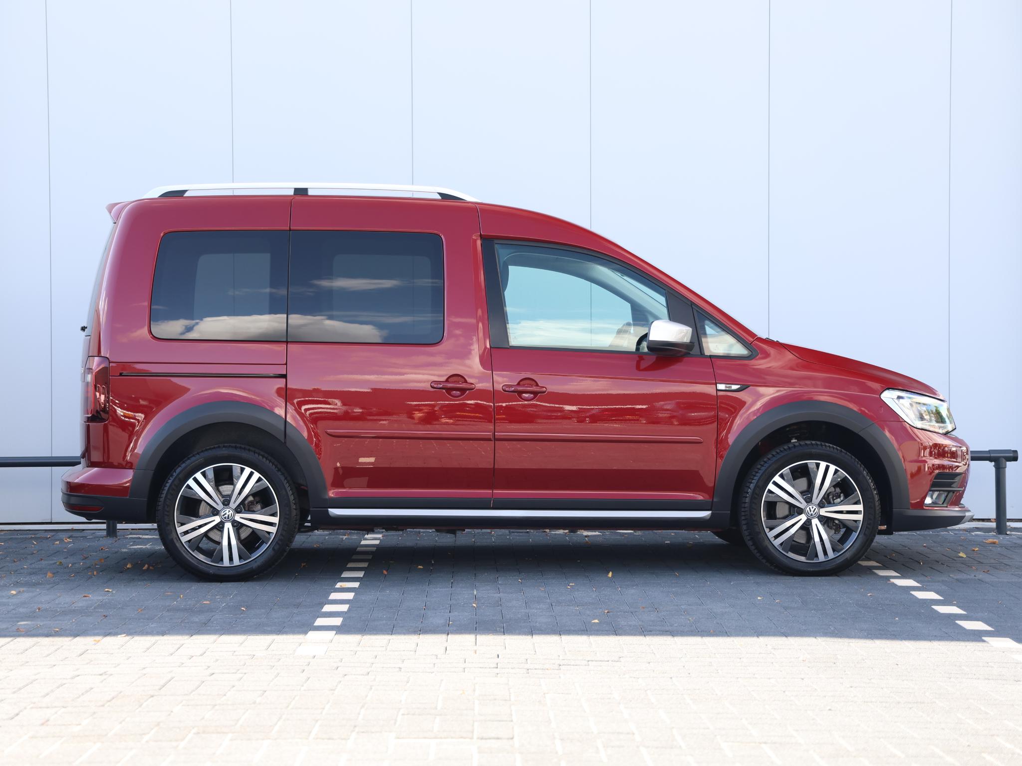 Volkswagen Caddy 1.4 TSI 125 pk Alltrack DSG - Afbeelding 2