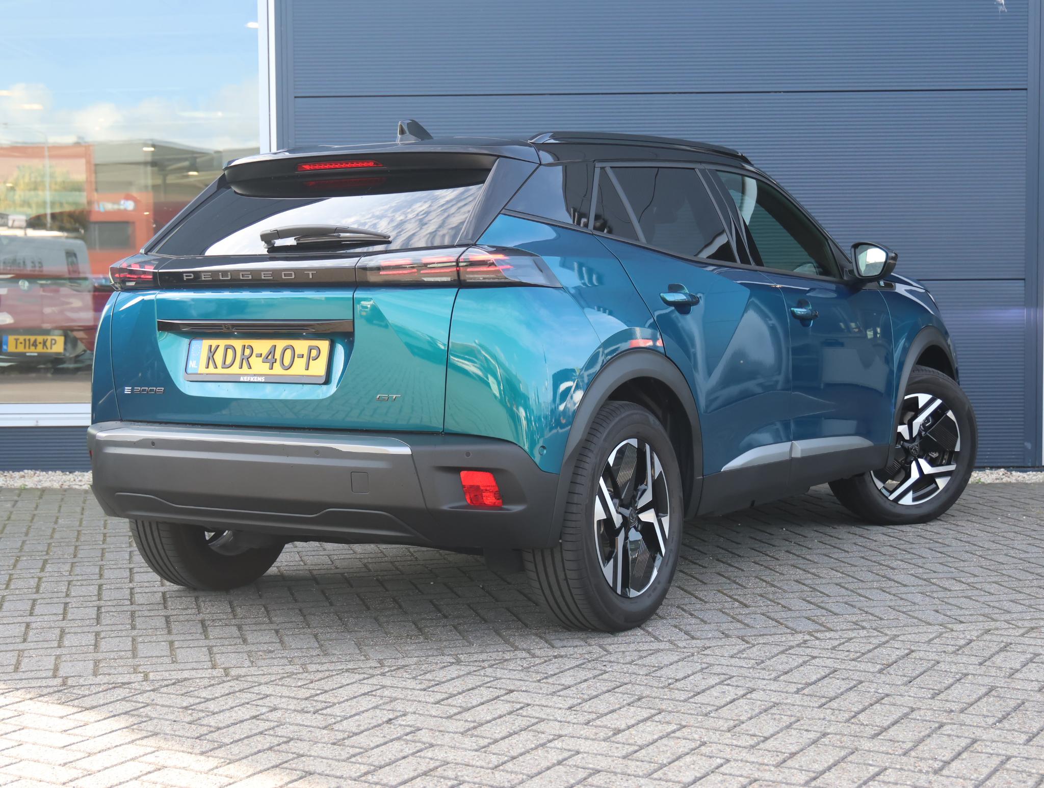 Peugeot e-2008 EV GT Avantage 54 kWh - Afbeelding 3
