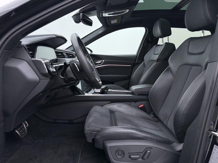 Audi Q8 e-tron 55 quattro S Edition 115 kWh