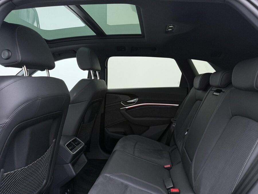 Audi Q8 e-tron 55 quattro S Edition 115 kWh