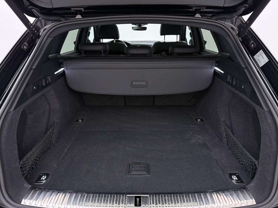 Audi Q8 e-tron 55 quattro S Edition 115 kWh