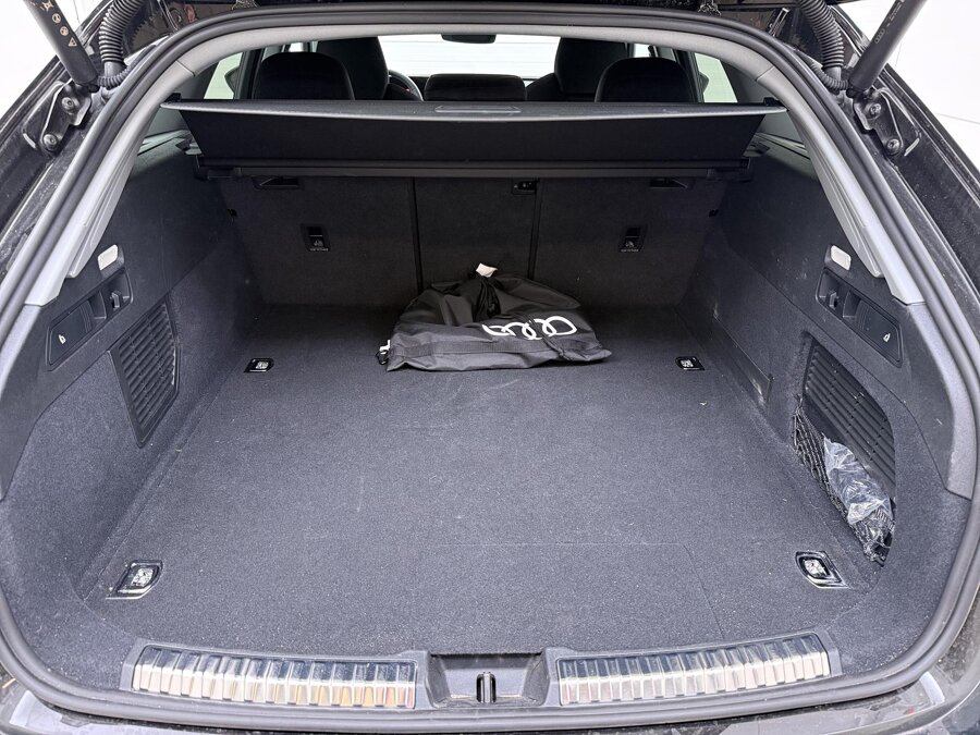 Audi A5 Avant 2.0 e-hybrid 299 PK Quattro