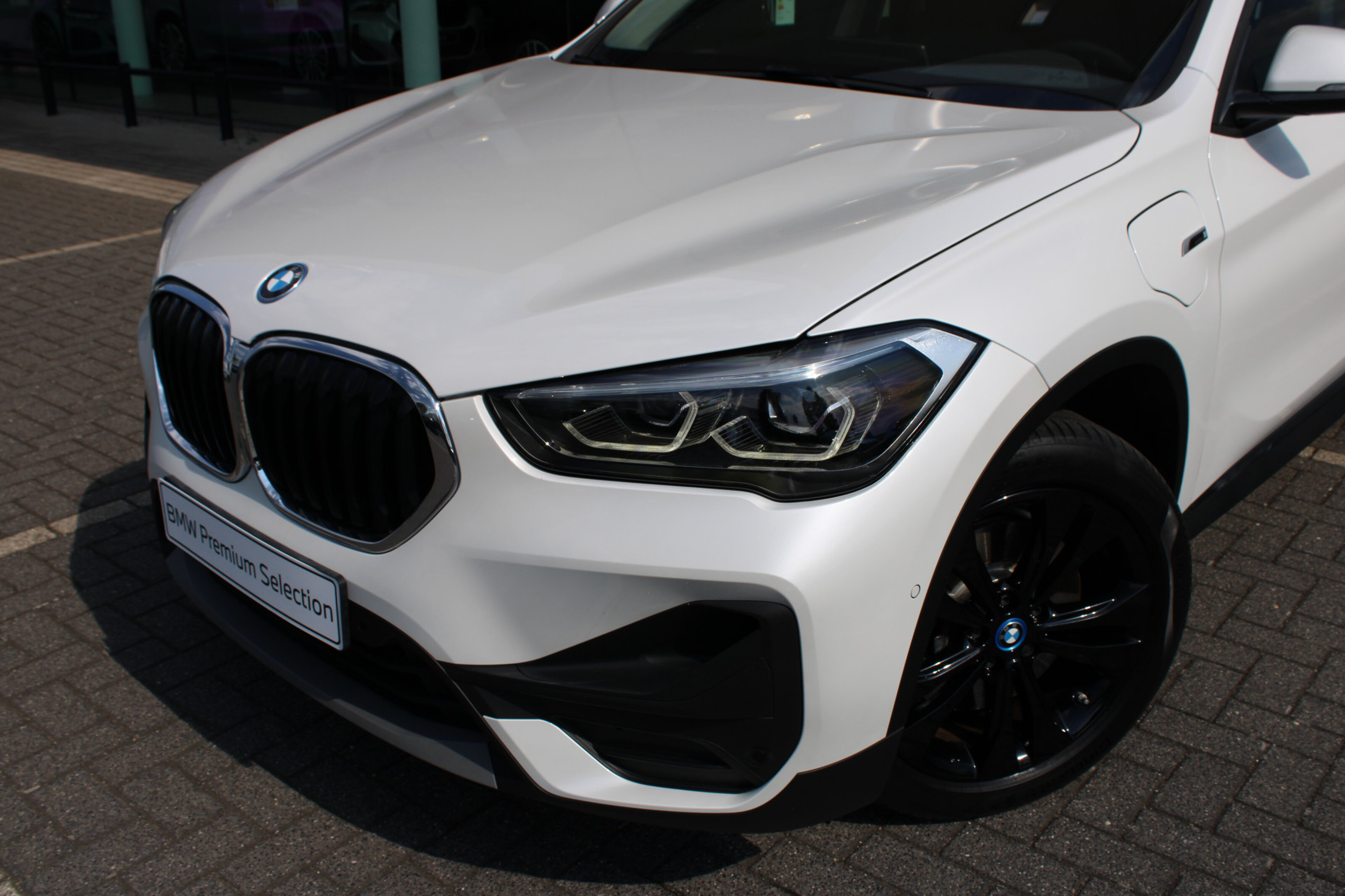 BMW X1 xDrive25e High Executive Automaat
