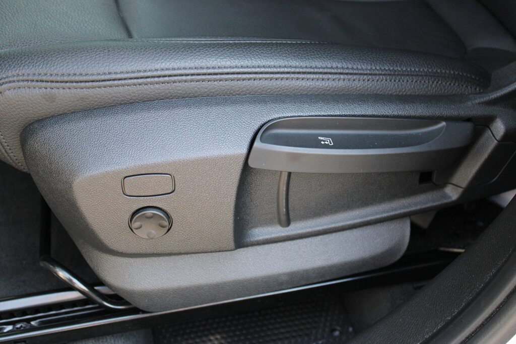 BMW X1 11