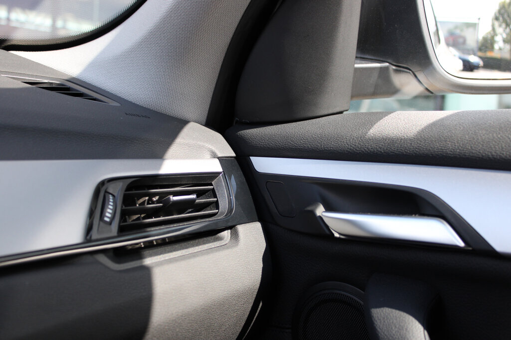 BMW X1 25